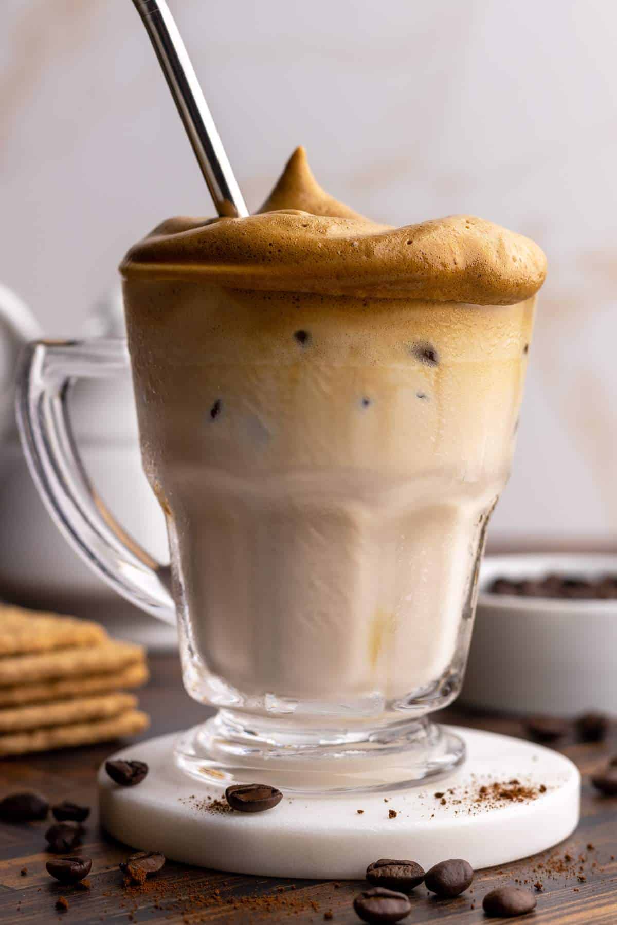 Dalgona latte mixed.